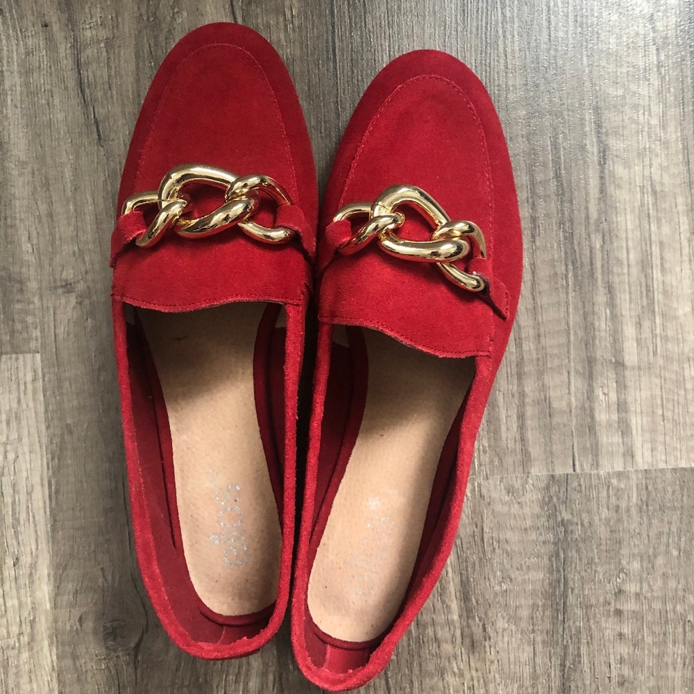 Ellos Suede Loafers in Red 7.5